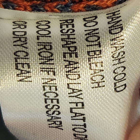 89 Men orange and grey striped long sleeve V-Neck sweater - Picture 4 of 4